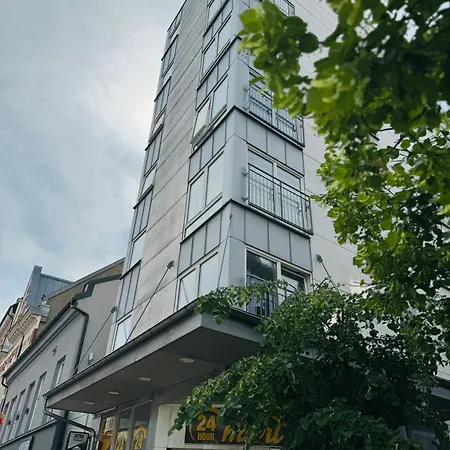 Ultracentral Duplex With Private Rooftop Terrace Oslo Exterior photo